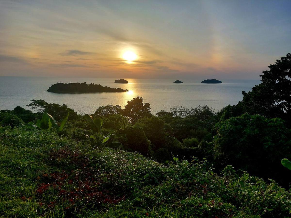 Red Moon Hideaway Hotell Koh Chang Eksteriør bilde